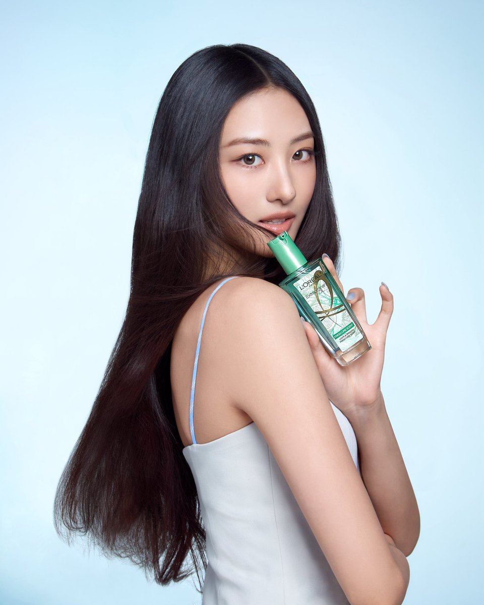 폼폼이들의 PICK을 알려줘 ໒꒱·°✧

#MEOVV #미야오
#로레알파리 #LOrealParis
#엑스트라오디네리오일 #ExtraordinaryOil
#THEBLACKLABEL #더블랙레이블