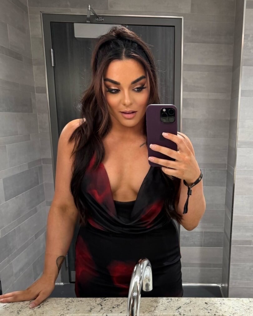 TheAEWVirtuosa's tweet photo. I showed up and showed out! https://t.co/DQjvfxS4AL