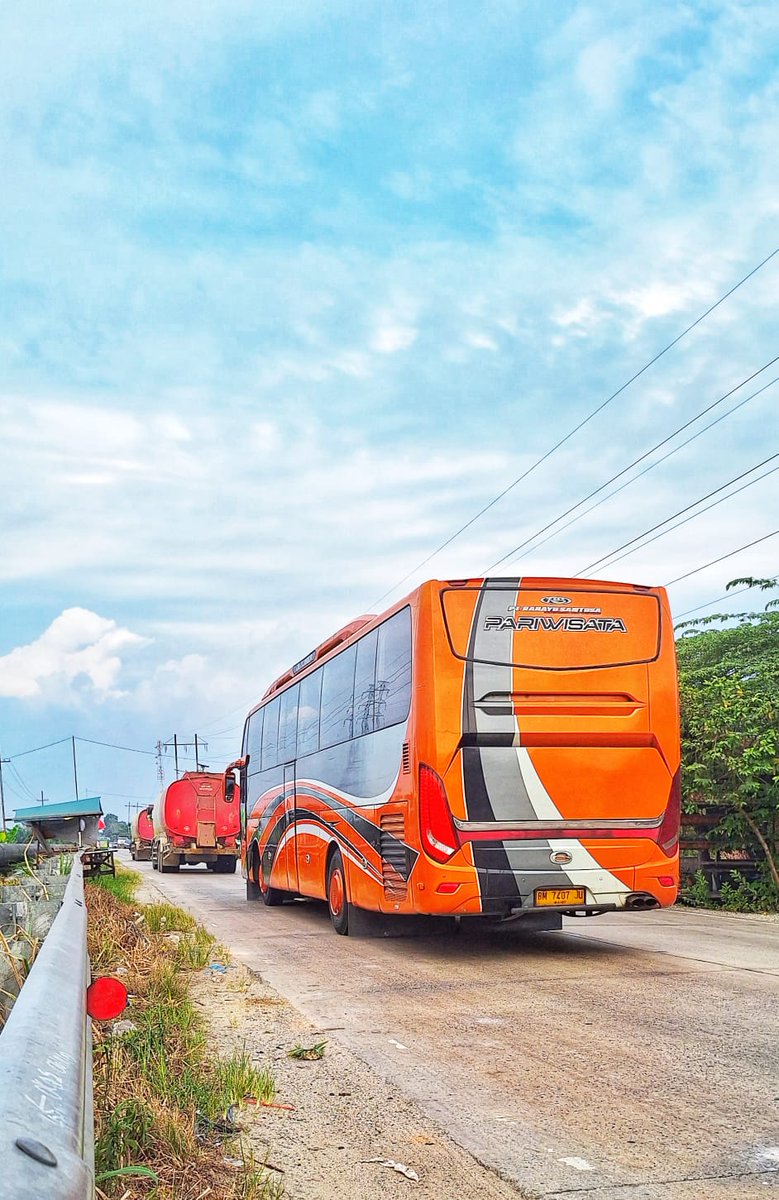 BusBedelau56's tweet photo. Bus Pariwisata Riau
Telp / wa 0853-7583-7929

#buspariwisata #buspariwisatapekanbaru #buspariwisatariau #sewabuspekanbaru #sewabuspariwisata #ardifawisata #ardifabus https://t.co/Jl789AAwSe