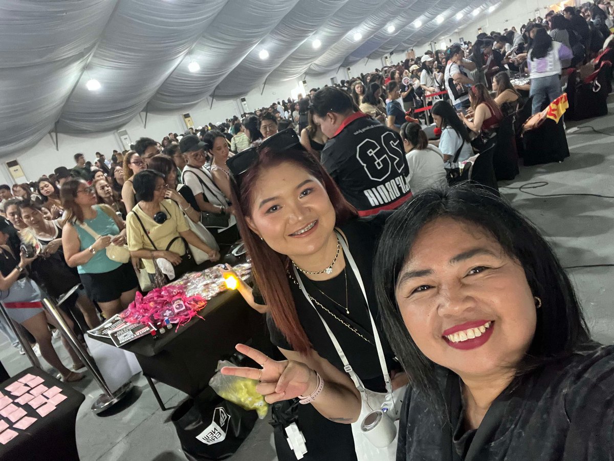 farmnistell_hk's tweet photo. CURRENTLY AT FANZONE😱!!

SB19 WORLDTOUR PHARENA D1
@SB19Official #SB19
#SaWWorldTourPH https://t.co/5EXhlDoc7V