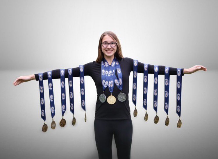 Karis McElhaney and her 13 PIAA Medals!! One of the most decorated runners in Mercer County history!
<a href="/Kmcruns25/">KMc runs</a>