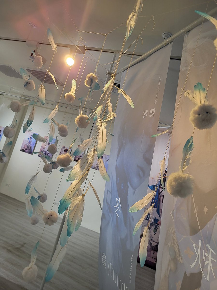 其實昨天就去了，只是跟蛋糕民一起唱歌聊天太開心太累了回到家倒頭就睡了
每個角落都是滿滿對衣服藍的愛，很感謝主辦舉辦這場攝影展，還能有一個小天地一起緬懷他的感覺真的很棒……(ಥ_ಥ)

#IKEDAY2025