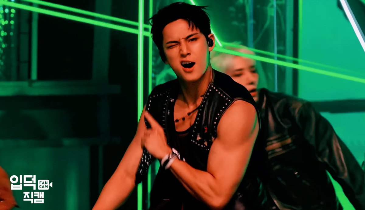wonubliss's tweet photo. mingyu ❤️‍🔥⚡️ https://t.co/6qlivXuruw