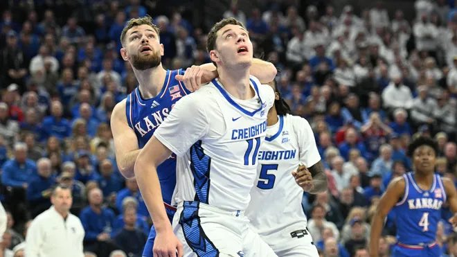 IN THE LAST 9 MONTHS:

Creighton Basketball beats #1 Kansas
Creighton Volleyball beats #10 Kansas
Creighton Baseball beats #25 Kansas

The small school from Omaha is arguably the best program in the Midwest🔵⚪️
