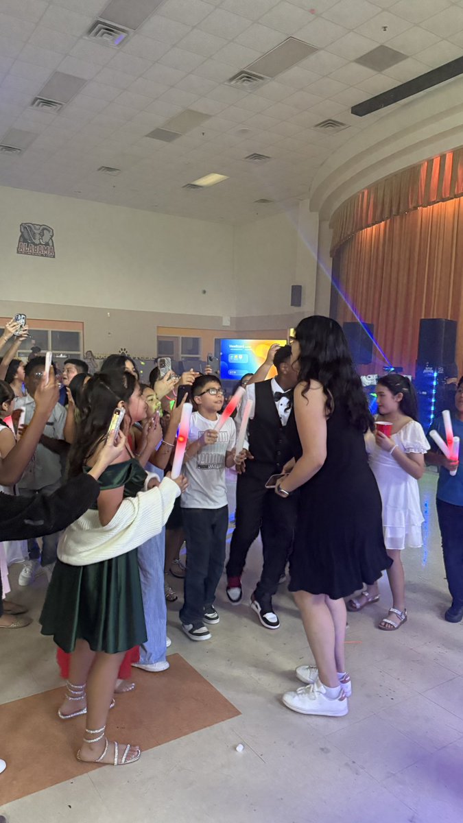 Bonner ES HISD (@bonnerelemhisd) on Twitter photo Thank you to all staff and PTO that supported the 5th grade special prom <a href="/BonnerElemHISD/">Bonner ES HISD</a> and event tonight! Thank you to <a href="/AbogadoCedillos/">J Moises Cedillos</a> for their support! Thank you to all staff and PTO that supported the 5th grade special prom <a href="/BonnerElemHISD/">Bonner ES HISD</a> and event tonight! Thank you to <a href="/AbogadoCedillos/">J Moises Cedillos</a> for their support!