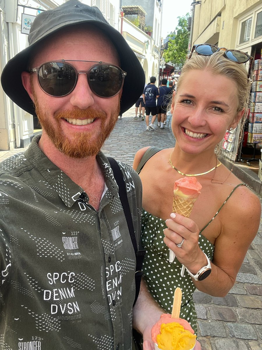 More Than You Know ✨❤️

#LloydGoesFrench 🇫🇷