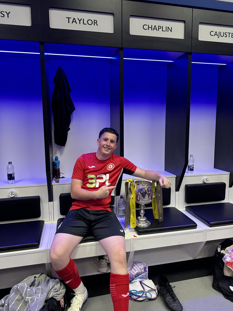 Evan Bolt tweet media