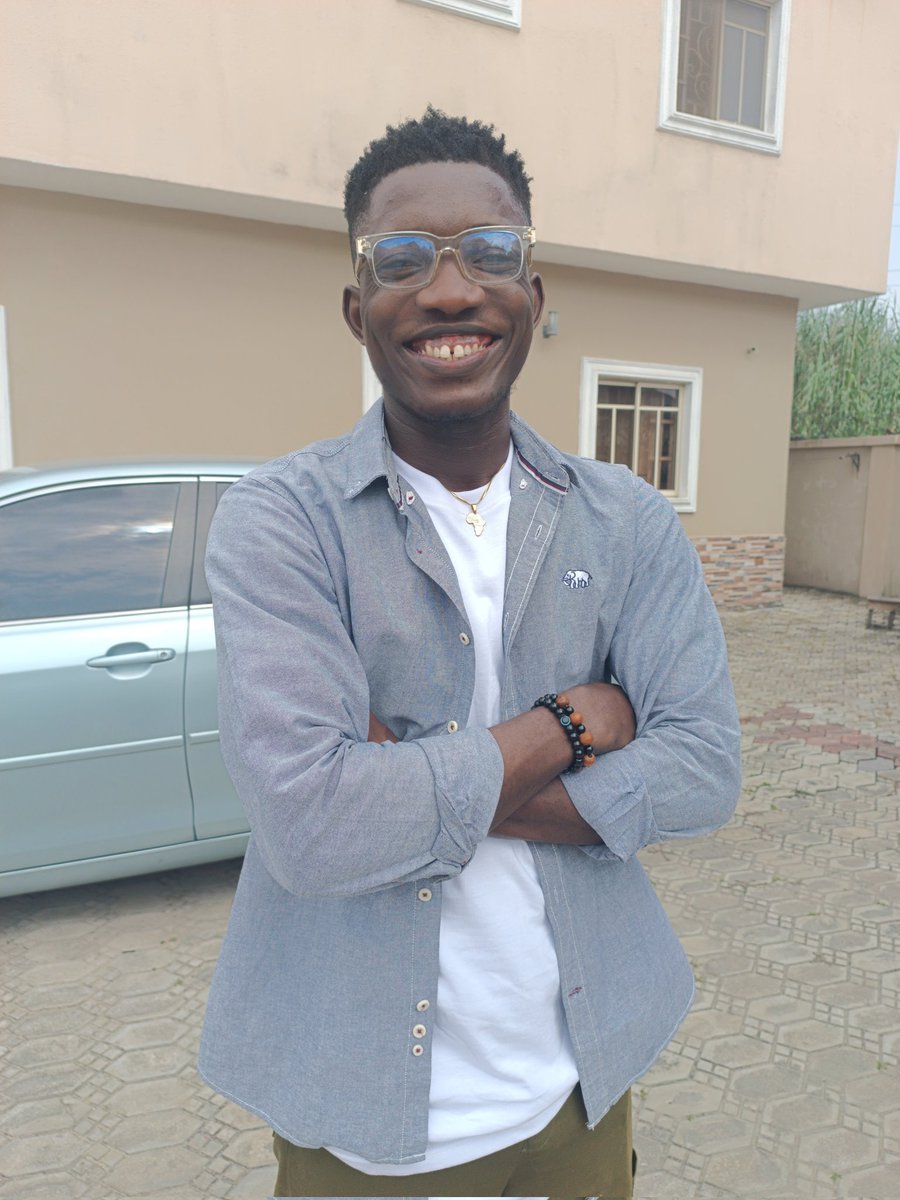 Kunam_Isemin's tweet image. Smiling, because life didn&apos;t end in May when I paid 150k for an influencer Ad that didn&apos;t give me up to 20leads.

#lifeofacreator
#spacourse