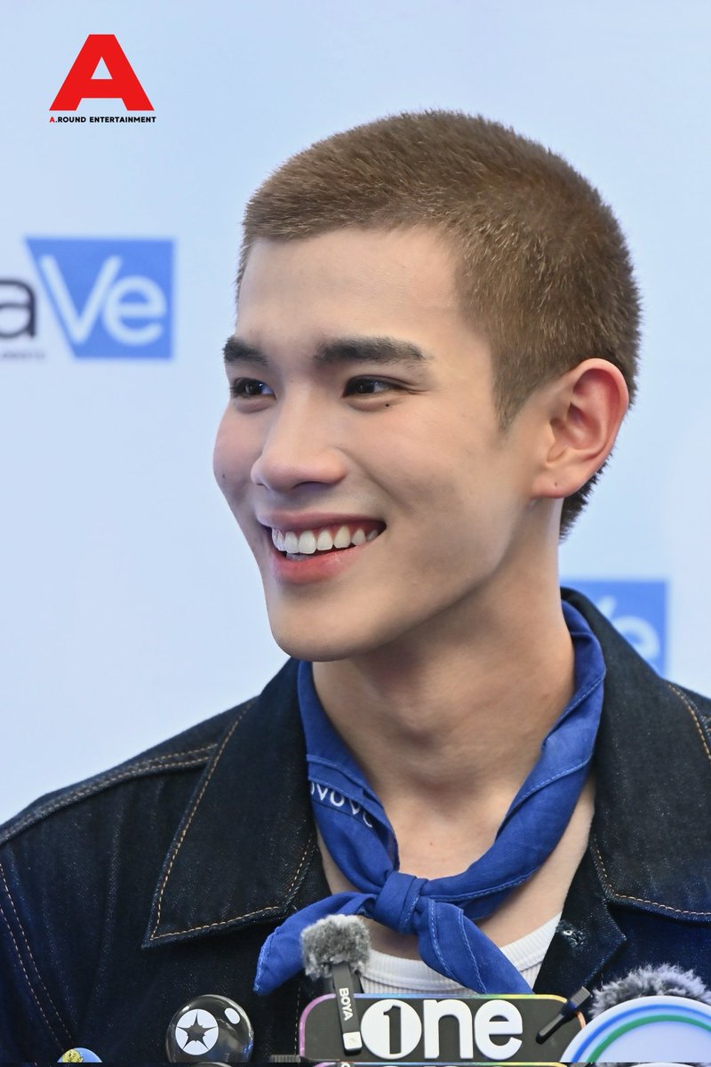 around_ent's tweet photo. ช่วงสัมภาษณ์ “โฟร์ท ณัฐวรรธน์” Friend of CeraVe Body Moisturizer ในงานเปิดตัวผลิตภัณฑ์บำรุงผิวใหม่ล่าสุดจาก CeraVe กับ “CereVe Intensive Moisturising Lotion”

CeraVe with FOTFOT
#CeraVeIMLxFourth
#Fourthnattawat #โฟร์ทณัฐวรรธน์
#เซราวีโลชั่นไฮโดรยูเรียมิชชั่นกู้ผิวแห้งกร้านขั้นสุด 
#CeraVeThailand