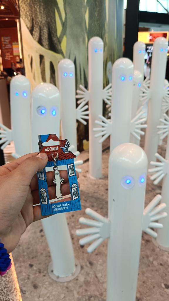 doubleblindness's tweet image. hattifatteners........... &amp;lt;3