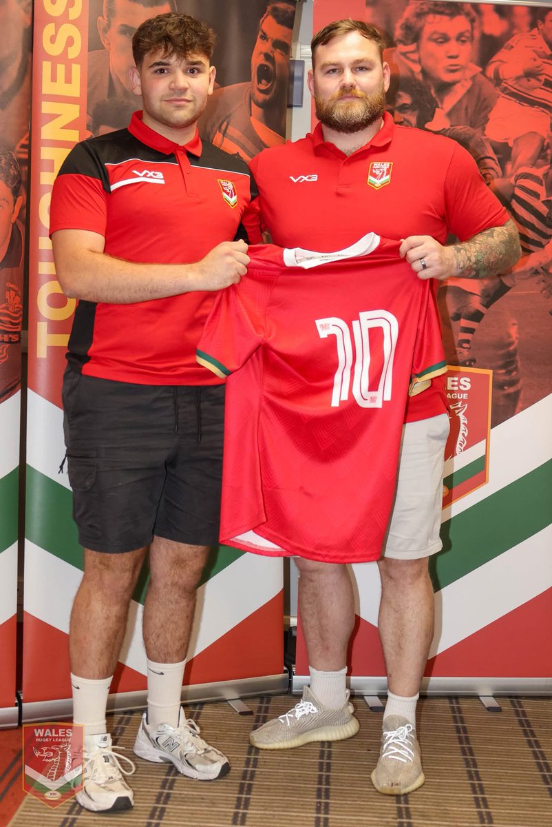 Kelly Jones tweet media