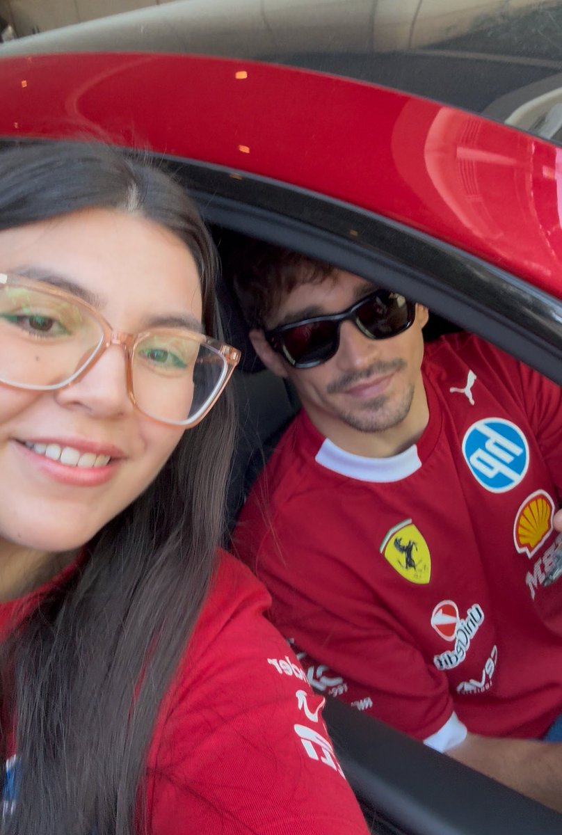 16evermore's tweet image. chicas QUE