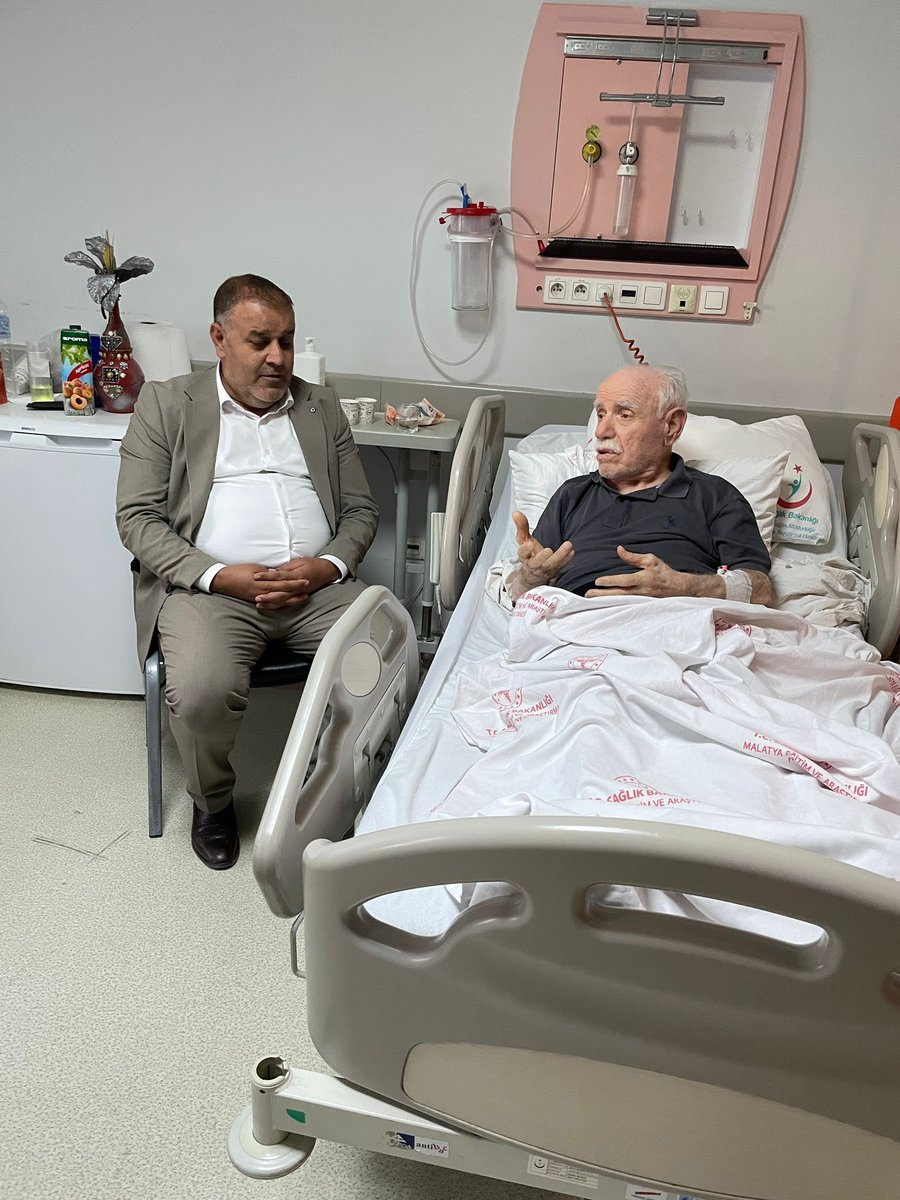 Hastanede tedavi görmekte olan Geçmiş Dönem MHP #Malatya İl Başkanlarımızdan Mehmet Erdem ağabeyi Malatya Türk Eğitim-Sen Şube Başkanımızla birlikte ziyaret ederek geçmiş olsun dileklerimizi ilettik.

Mehmet Erdem ağabeye Cenab-ı Allah’tan acil şifalar diliyorum.
