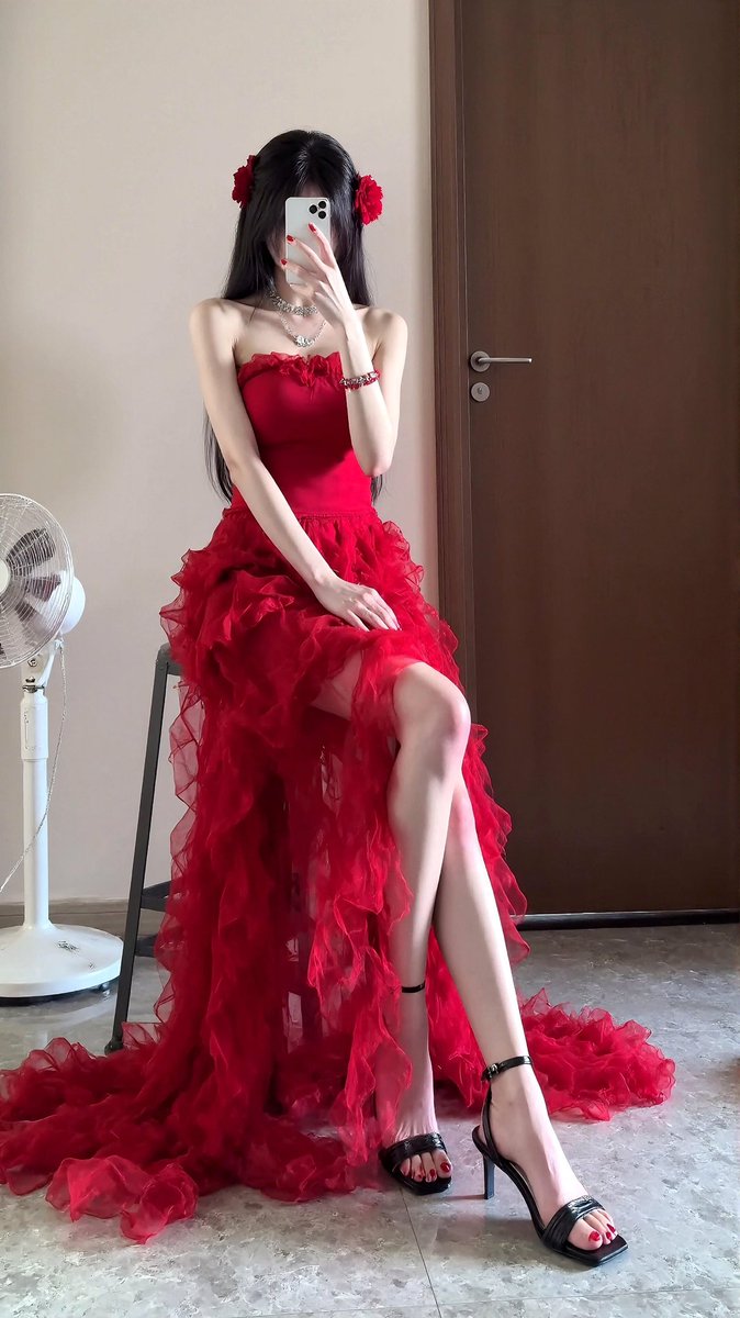 johnson_ja35121's tweet photo. 逛个街（gai），

吃个饭，

端午节街上人还好不是很多～
#三亚线下 
三 亚
三亚兼职
三亚上门 https://t.co/eZMXaRs72M