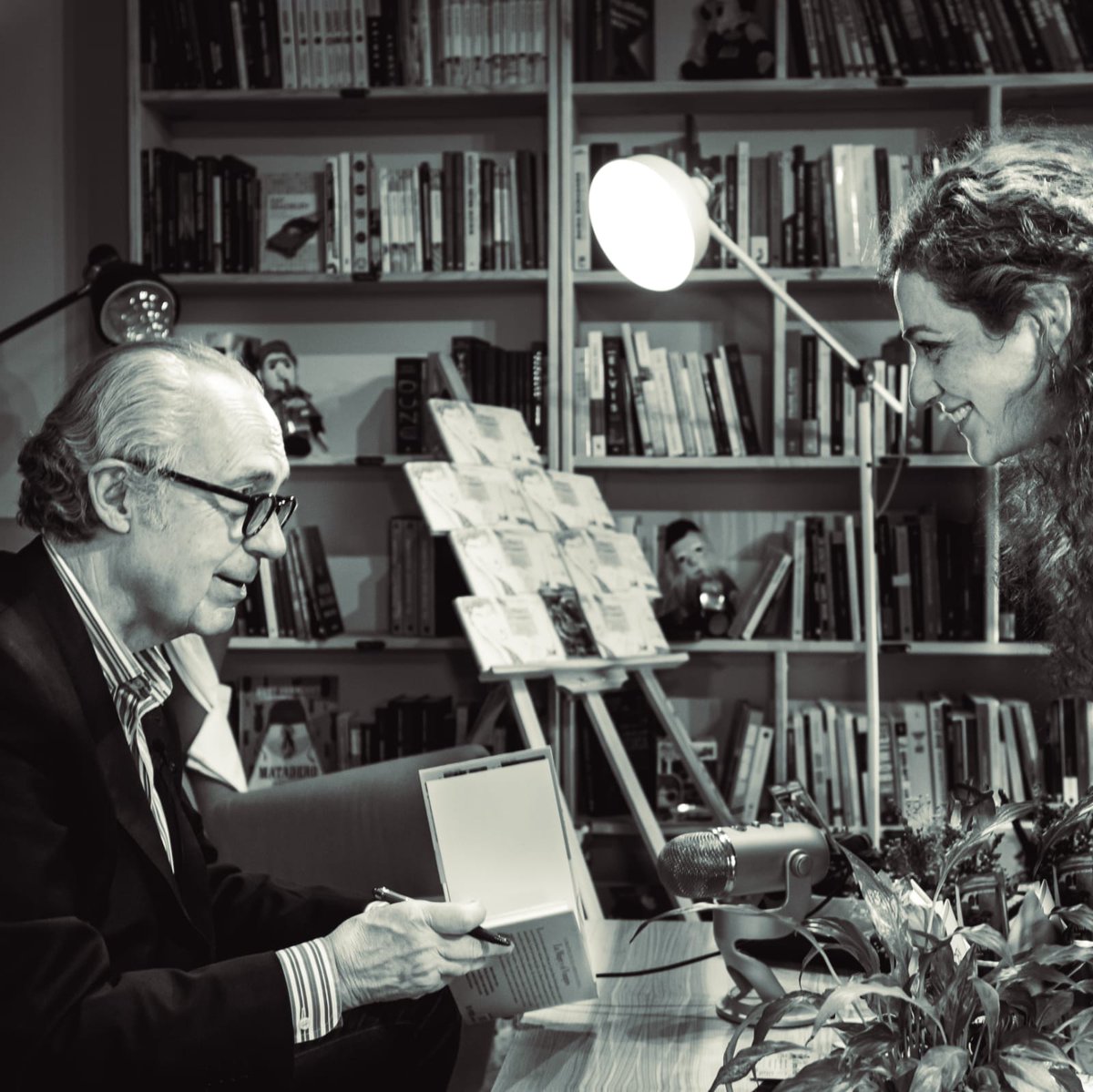 En mi vida, desde luego, sí que tiene y tendrá silla para siempre 💞 <a href="/CowboysEs_Radio/">Cowboys de Medianoche</a>