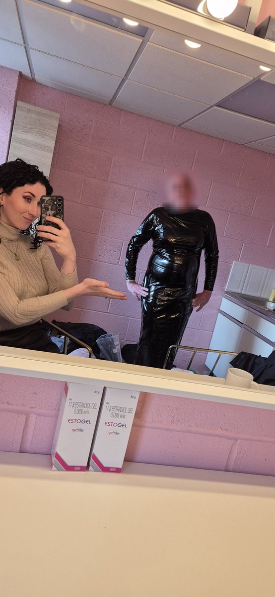 Dressed Louise up in some black PVC after getting her lashes done yesterday before taking her to the club last night

Unfortunately we didn't break the double digit barrier and she swallowed ONLY 7 loads!

Do you think you could do better and get past 10? 😈