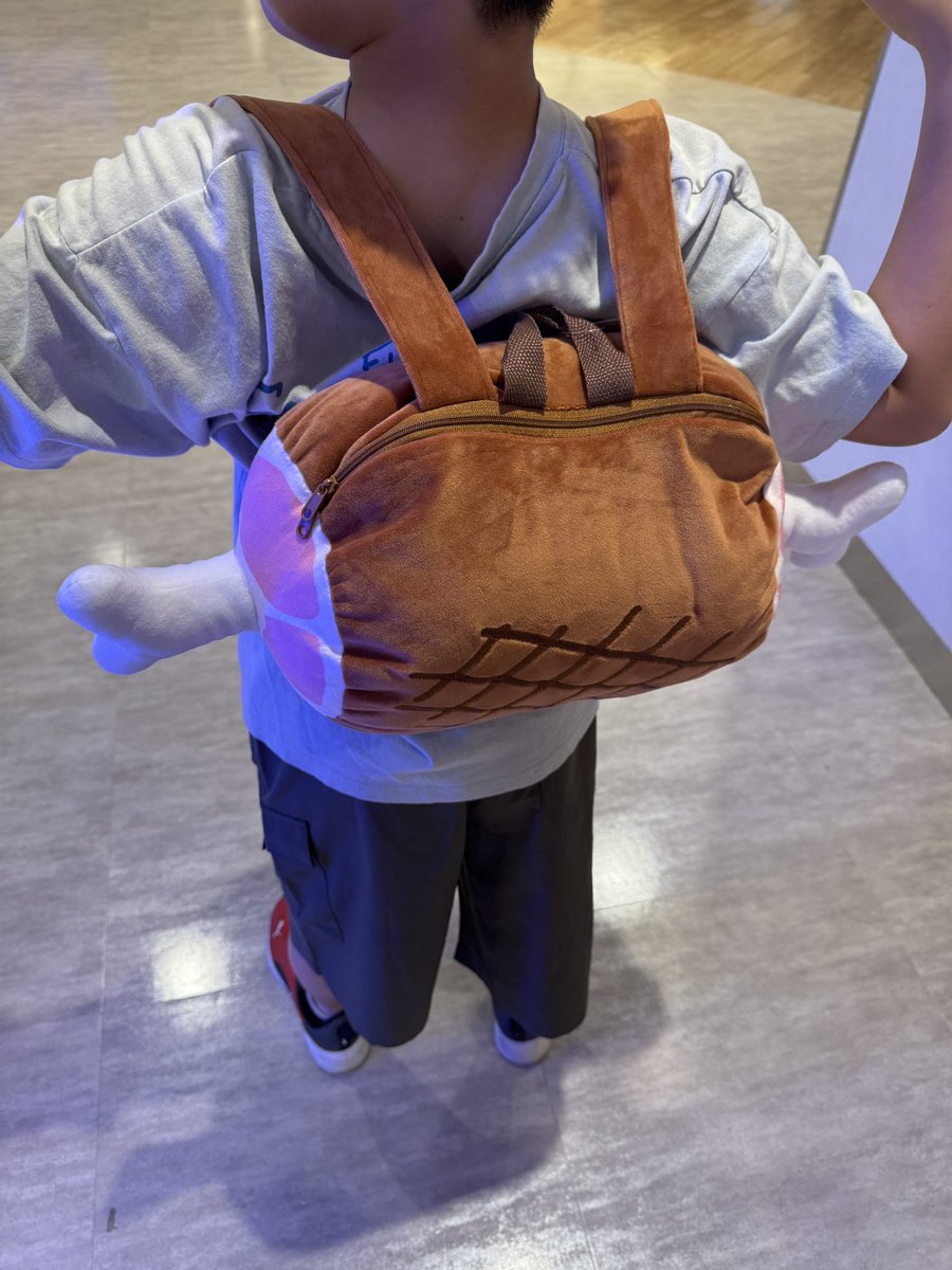 次男、リュックが可愛い