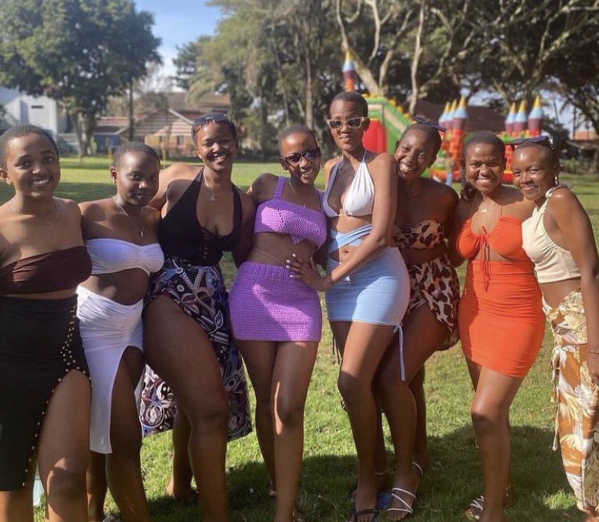 Itsinda ryabakobwa baryita ngwiki??👇👇