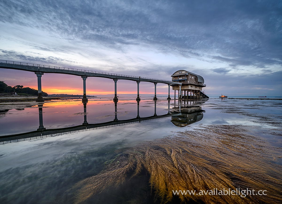 Sunset and low tide at Bembridge yesterday. Husband took the pic whilst I was making friends with a variety of dogs enjoying their evening stroll.
