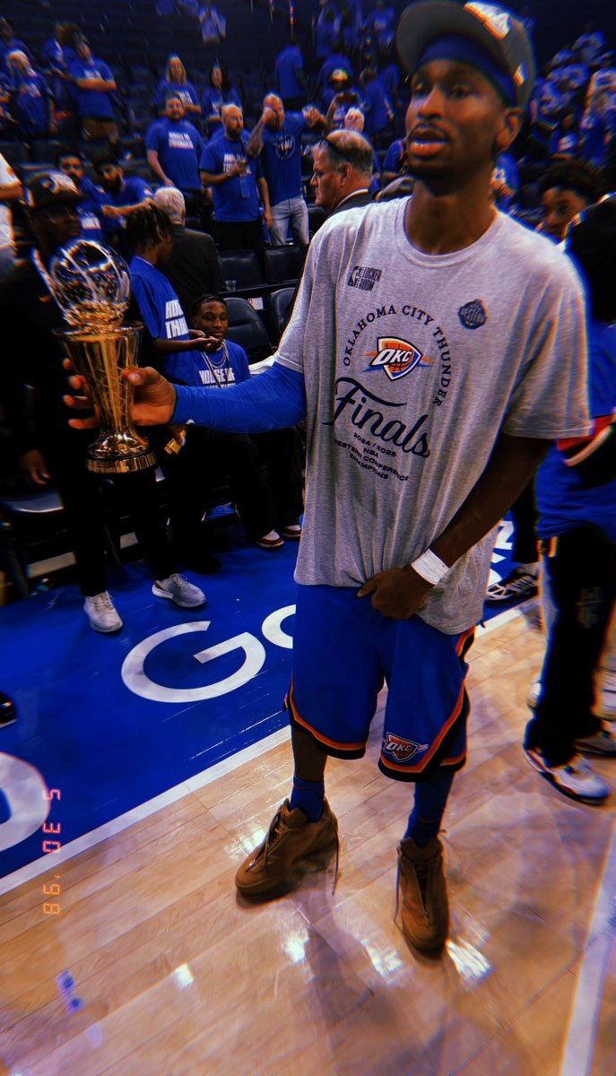 23Lakers77 tweet media