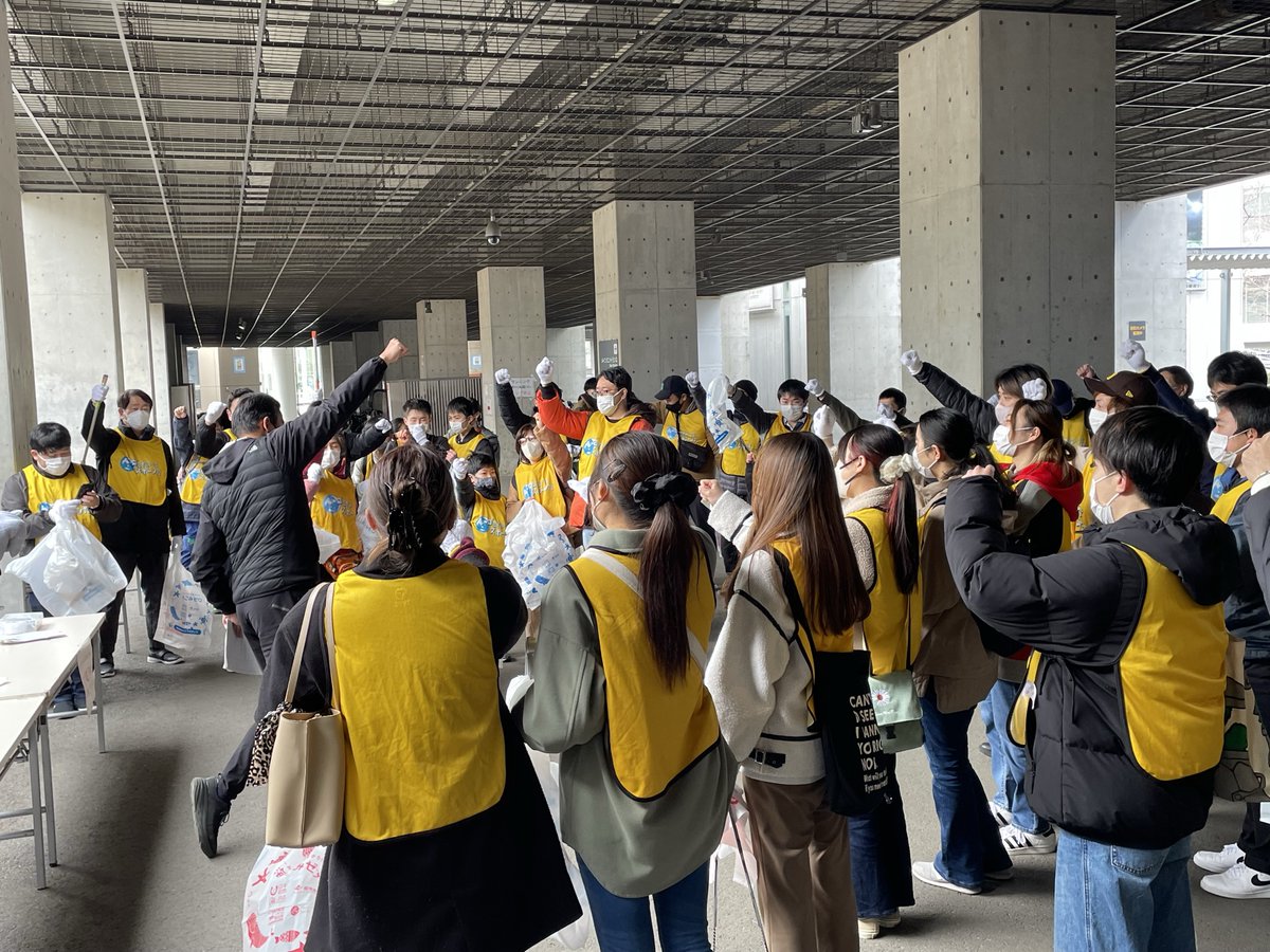 📣ゴミ拾いはスポーツだ！

ごみ拾いをスポーツとして楽しむ「スポGOMI」をご存知ですか😌？

老若男女誰でも楽しめて、体を使うので運動にもなり、街も心もきれいになるのでオススメです🍃

過去には味スタで開催したことも🫢
詳しくはこちら👇
story.ajinomoto.co.jp/report/108.html