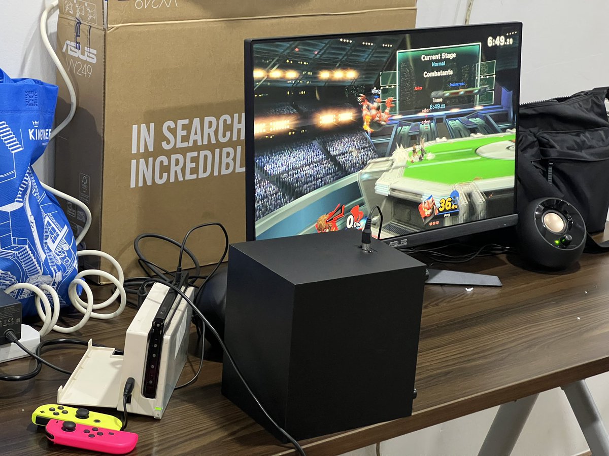 Scapeにて、スマブラのシンガポールの大会に再び参加🇸🇬
前回は32名、今回は43名の大会。あまり詳しいことは知らないけど、前回よりもオフィシャルな感じらしい。
1位目指して楽しみます！たぶん上の方に行けば配信もありそうだから、配信されるぐらいまでは少なくとも目指します！