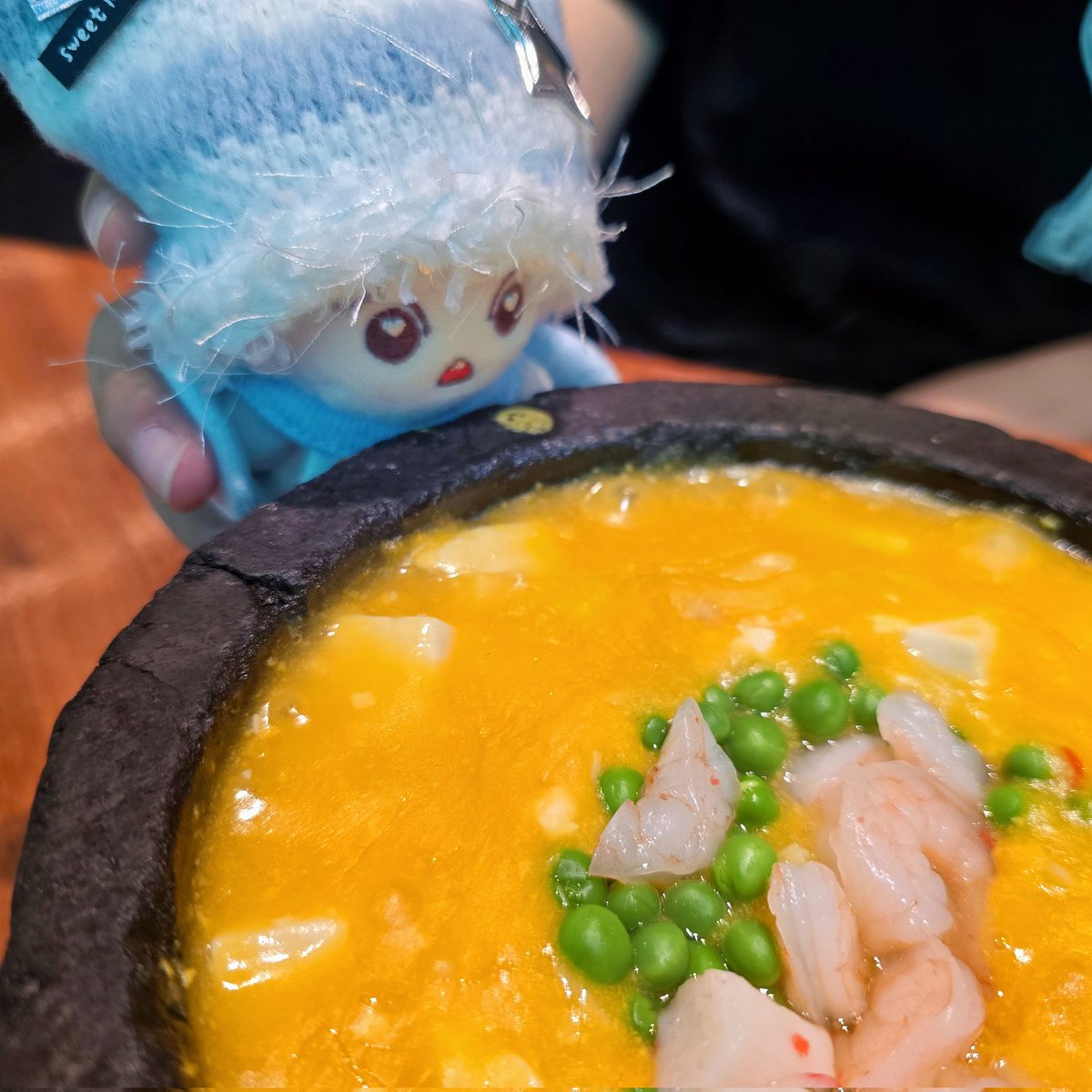 Cyan_0326's tweet photo. 🐱🔍ㅋㅋㅋㅋㅋㅋ https://t.co/1E5yetkvFg