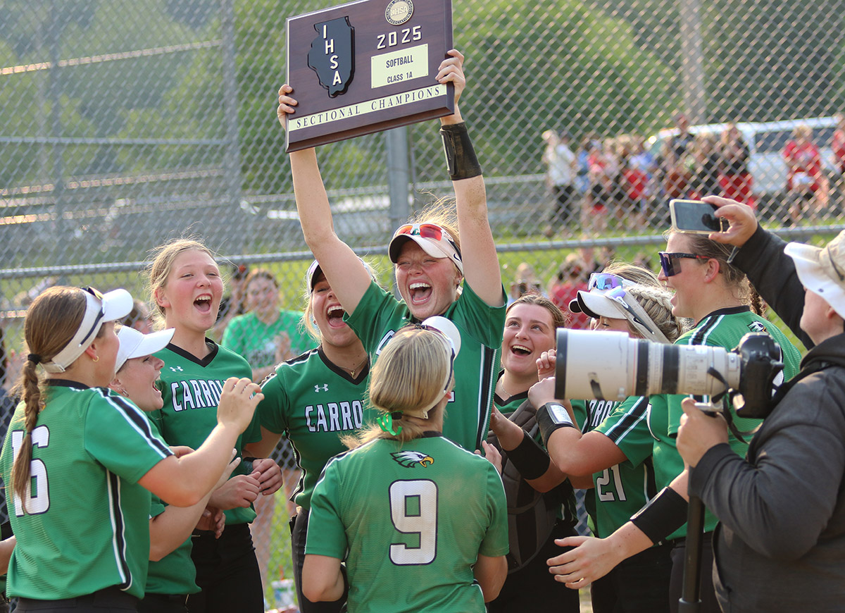 GregShashack's tweet photo. Carrollton turns same trick, beats Calhoun for sectional softball title https://t.co/Onv27XHsw3 via @altontelegraph https://t.co/849PsCss9B