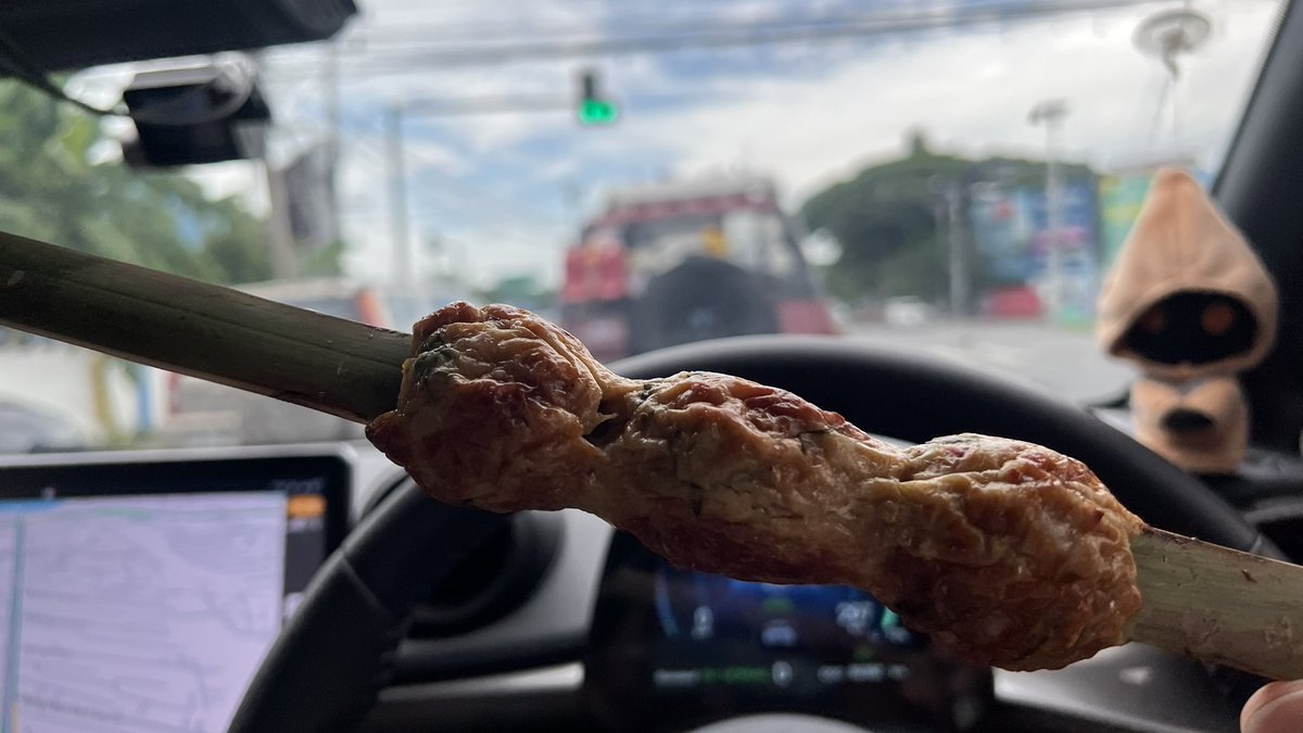 แจงลอน คือ บางแสน ชลบุรี
ถ้าประจวบ เรียก จับหลัก

รสชาติก็ต่างกัน แจงลอน มันออกหวานไป