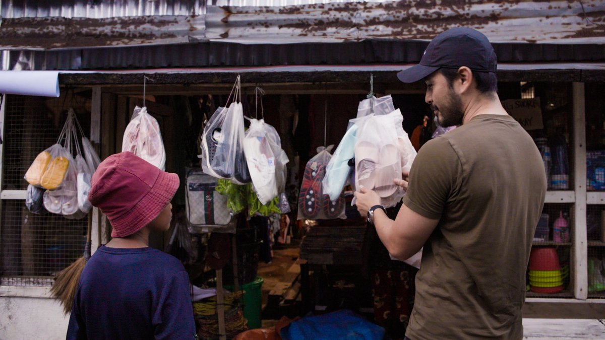 ISANG SIMPLENG PANGARAP: ISANG PARES NG BAGONG SAPATOS.

Panibagong dokumentaryo ang hatid ni Atom Araullo para sa #IWitness.

Abangan ‘yan mamayang gabi, 10:15 PM sa GMA Network.

#PangarapKongSapatos