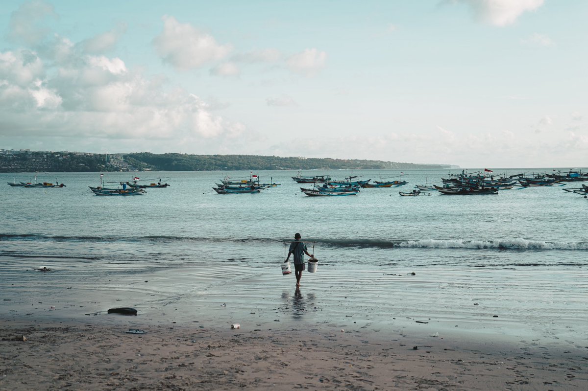 Fisherman

📍Bali, Indonesia / Leica Q3 43