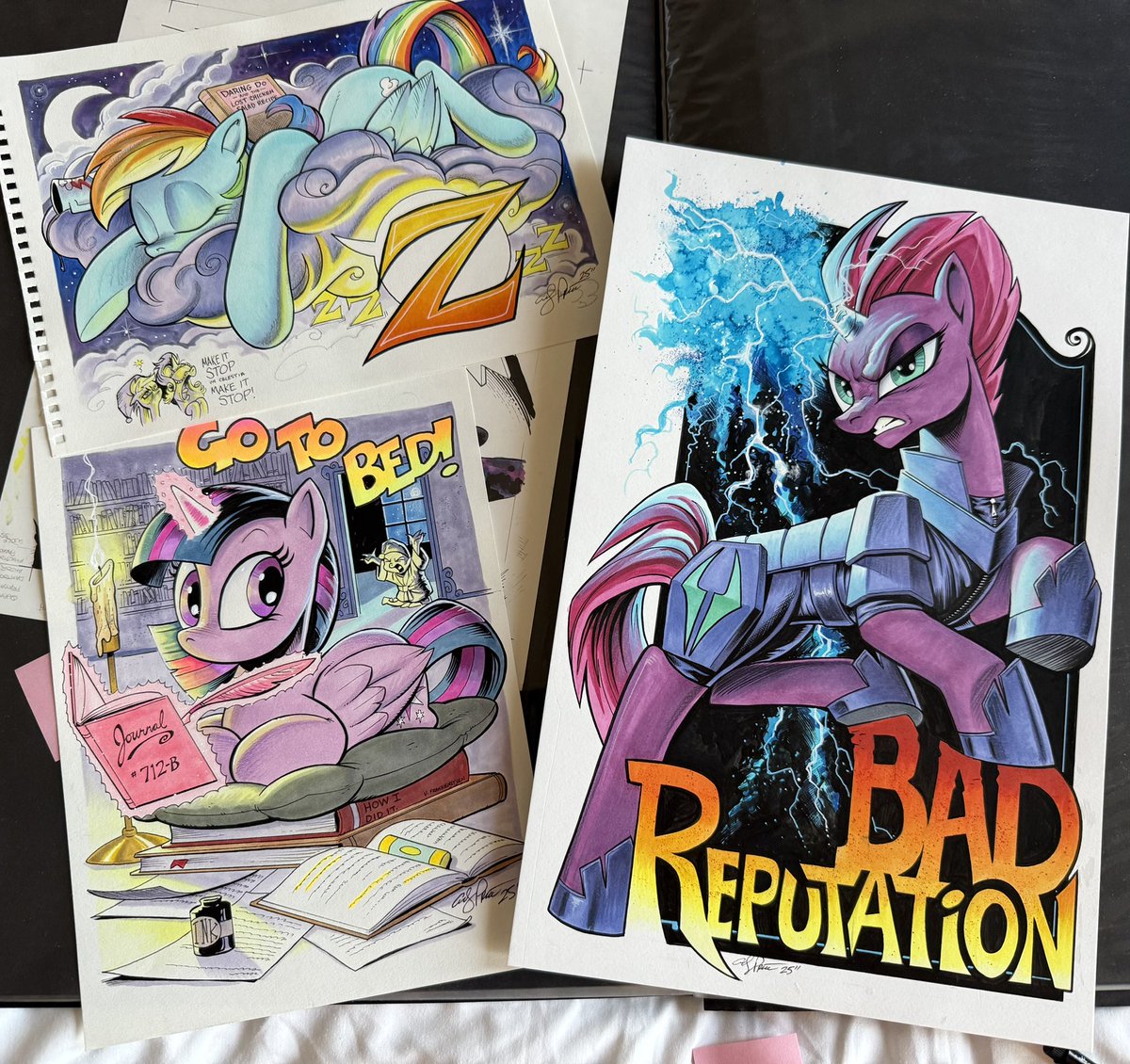AndyPriceArt's tweet photo. Time to get @eponafest started (oh god I need coffee)! A few of the preorder commissions going to the show today! #mlp #comics https://t.co/8i6kuD7JN6