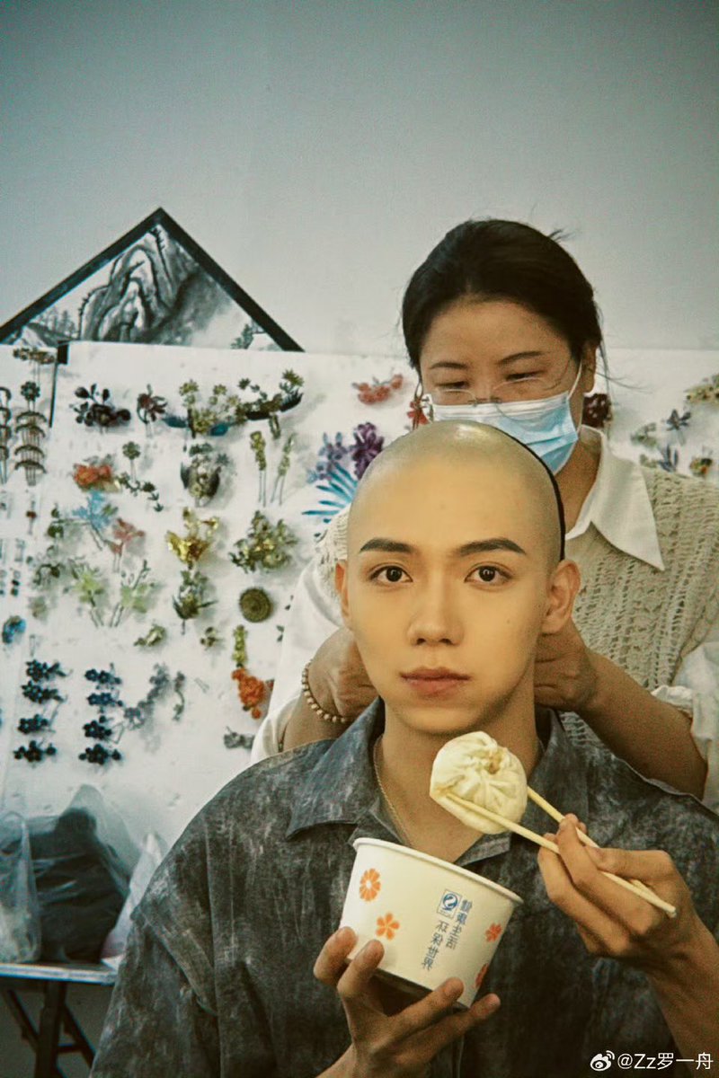 20250531  [💚] Weibo supertopic update!   

สุขสันต์​วันตวนอู่ (เทศกาล​ไหว้บ๊ะจ่าง)​

🔗 weibo.com/6463527162/517…

#หลัวอีโจว 
#LuoYizhou 
#罗一舟