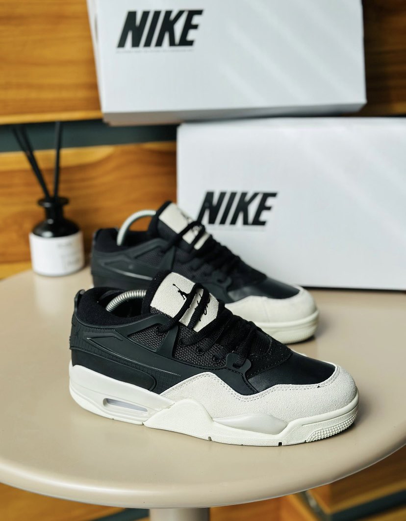 QueenOnlineBiz's tweet image. 🙏Naomba repost🥰

#QUALITY SHOES🔥🛍️

✅ BEI~85,000/=

✅ 0623346245