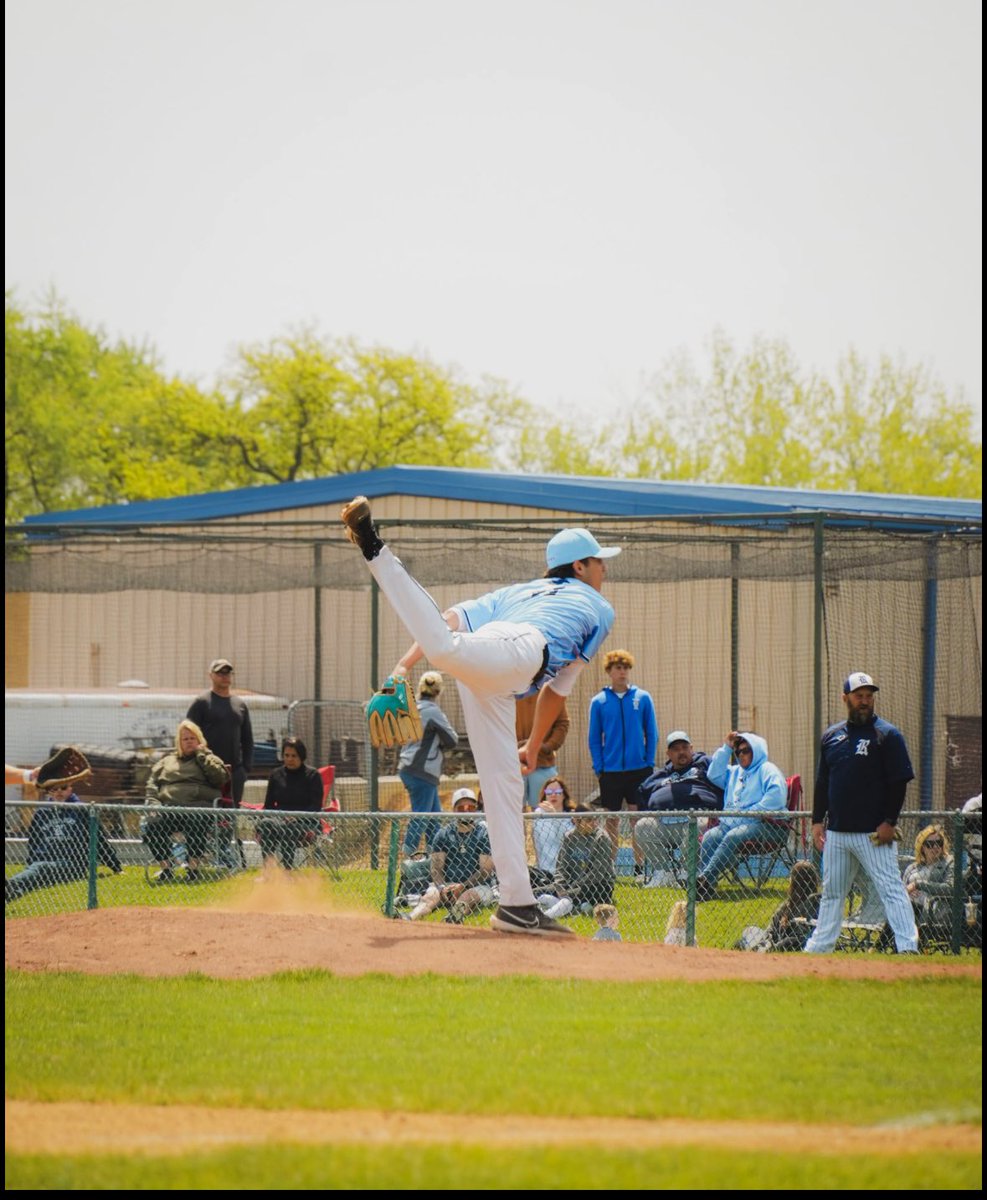JakeDz27's tweet image. After finishing the season, I’m incredibly greatful for ever opportunity I’ve gotten this year. Can’t wait to continue my college journey.
11.0 IP
19K’s
1.27 ERA
4BB
.727 WHIP