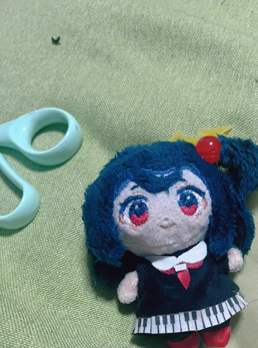 これをこう…こうしてこうしてあるでちゃんぬいを作りました!もうちょっと過程の写真撮っとけばよかったな