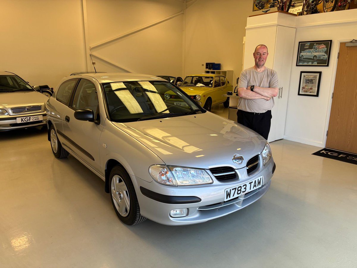 KGF Classic Cars tweet media