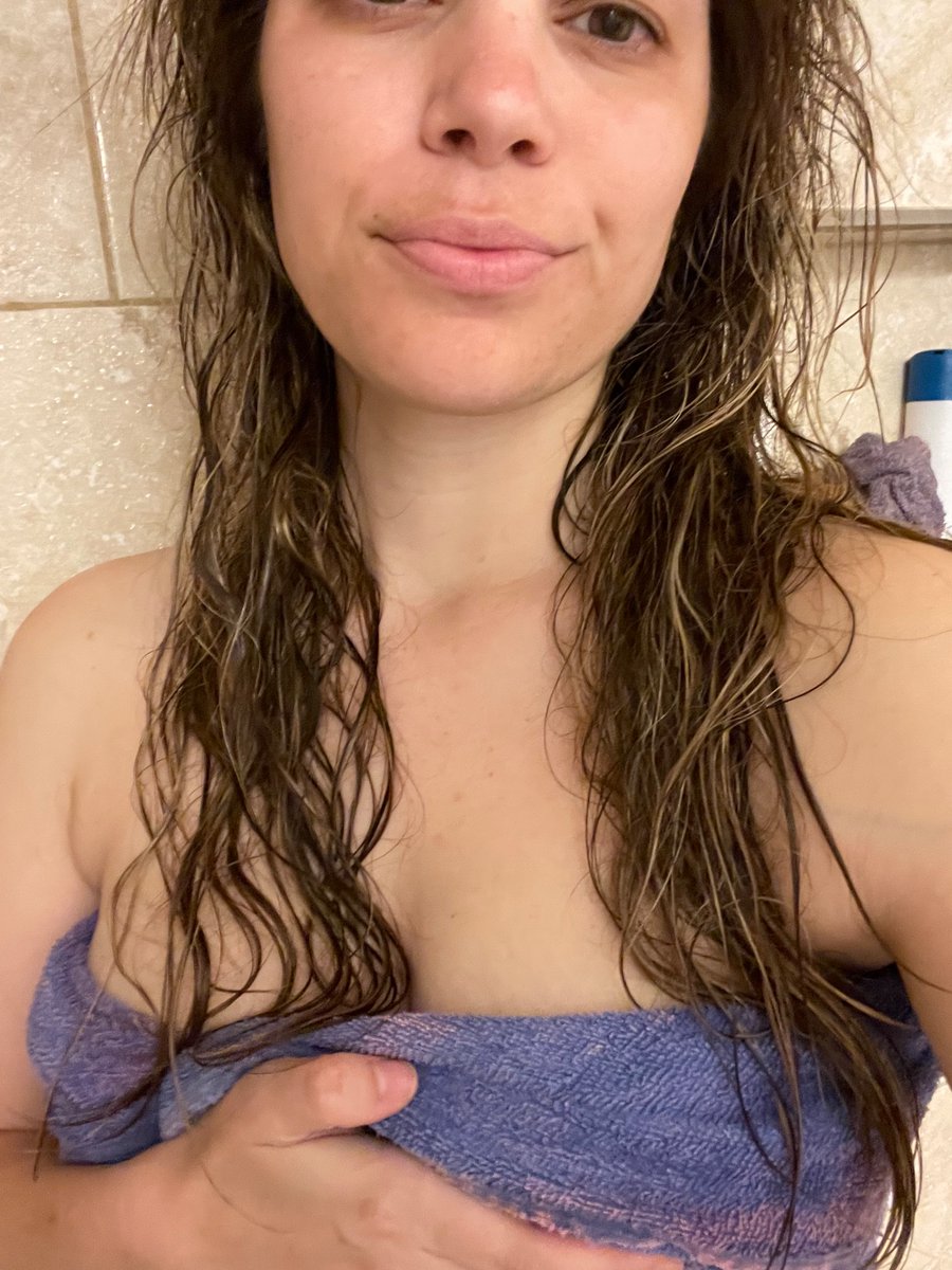 Rodeojessjane's tweet photo. #findomgodess #findomfyp #FinancialFreedom #footfetısh #onlyfans #onlyfansgirl #toeslovers #GiantessGrowth 

Only fans @rodeojanefeet 

Contact me there so we can chat and do custom work ❤️🍿🦶 https://t.co/BqTls78lGQ