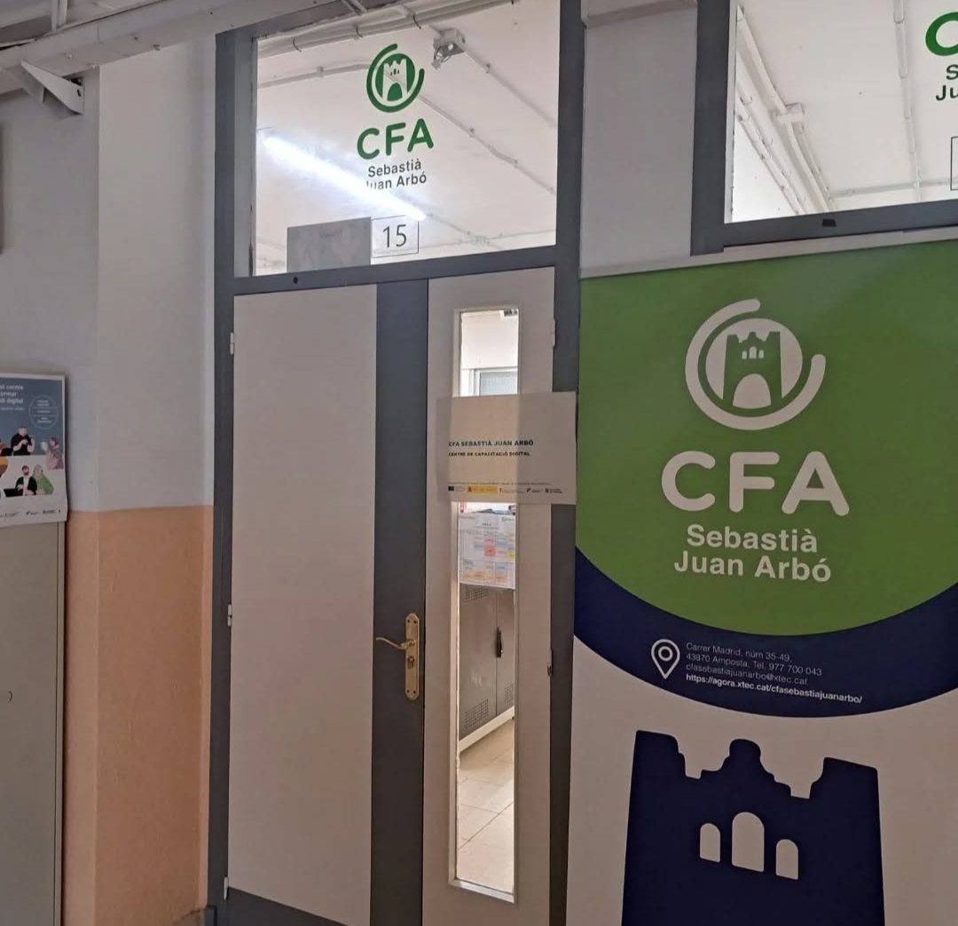 CFAsjuanarbo's tweet photo. Seguim amb la segona part del Curs 4: Digitalització aplicada l’entorn professional
#capacitaciodigital #einesdigitals #eduacioalllargdelavida #ambitdigital #CFASebastiàJuanArbó #curs20242025 #escolaadultsamposta📚✏️ #mondigital💻 #formacioadults https://t.co/DOUckrMiti