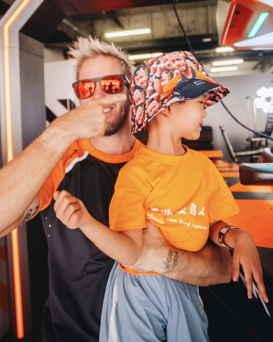 McLarenFE's tweet photo. Thank you for the support, papaya fans. 🧡 https://t.co/hjW6bMUK9M