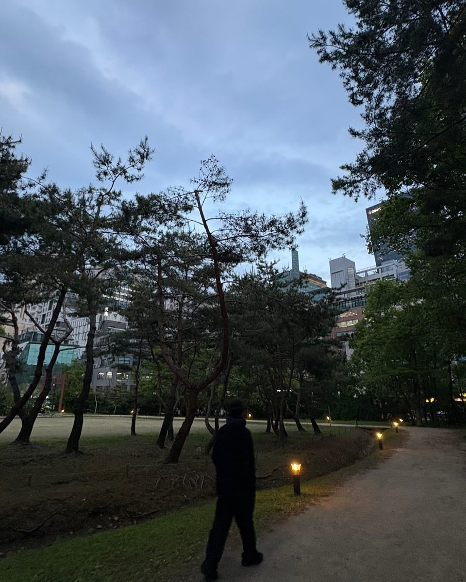 가치 tweet media