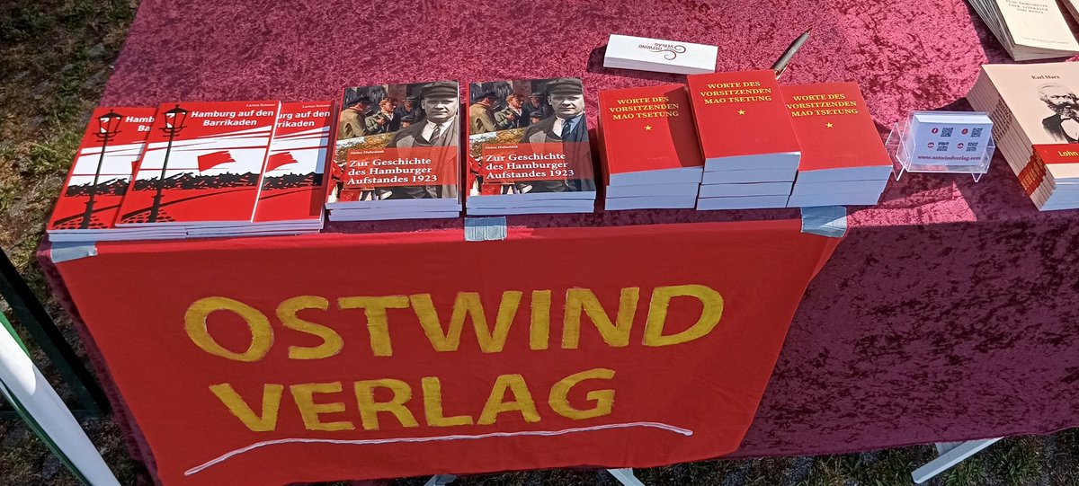 OstwindVerlag's tweet photo. Unser Büchertisch beim Dersim-Festival heute in Frankfurt, Rebstockpark 🚩📚 https://t.co/7Im53gpoP1