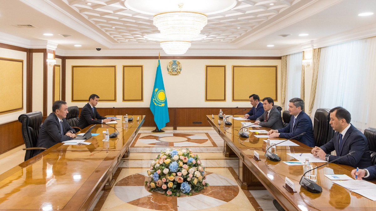 🤝 Met with Prime Minister of Kazakhstan, H.E. Olzhas Bektenov, during my visit for the Astana International Forum.
We discussed advancing high-level agreements and deepening cooperation across key sectors among OTS member states.
Together, we are building a stronger Turkic