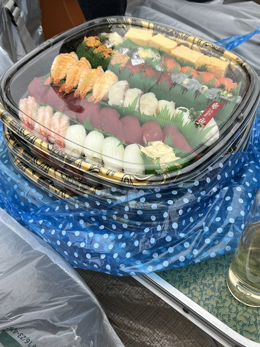 寿司だ寿司だー