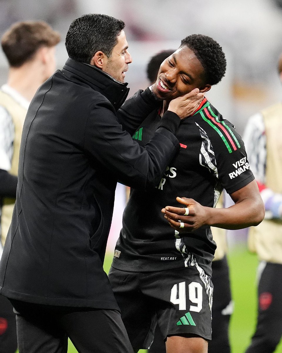 🚨 Real Madrid have been alerted to the potential availability of Myles Lewis-Skelly.

The 18-year-old has just one year left on his Arsenal contract and negotiations over an extension are “not going well”.

(Source: Guardian)