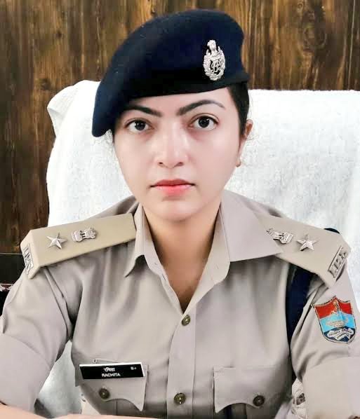 onlypolicenews's tweet photo. ‼️उत्तराखंड कैडर की आईपीएस रचिता जुयाल ने इस्तीफा दिया,2015 बैच की आईपीएस रचिता ने निजी कारणों से दिया भारतीय पुलिस सेवा से इस्तीफा‼️
@IPS_Association 
#onlypolicenews https://t.co/q2YTiL46xS