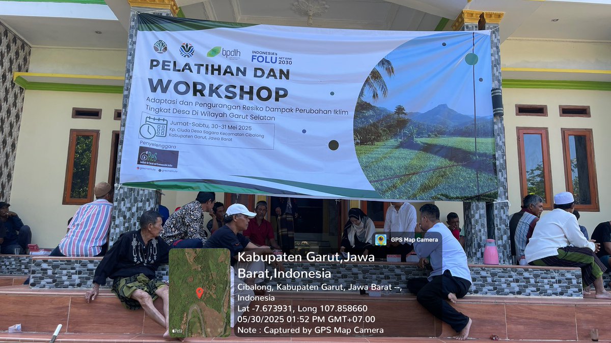 gresinstitute's tweet image. Pelatihan dan workshop Adaptasi dan Pengurangan Resiko Dampak Perubahan Iklim tingkat Desa di wilayah Garut Selatan pada tanggal 30-31 Mei 2025 di kampung Ciuda Desa Sagara Kec. Cibalong Kab. Garut.
.
Kegiatan ini bagian dari program fulu NC 2030 bpdlh.