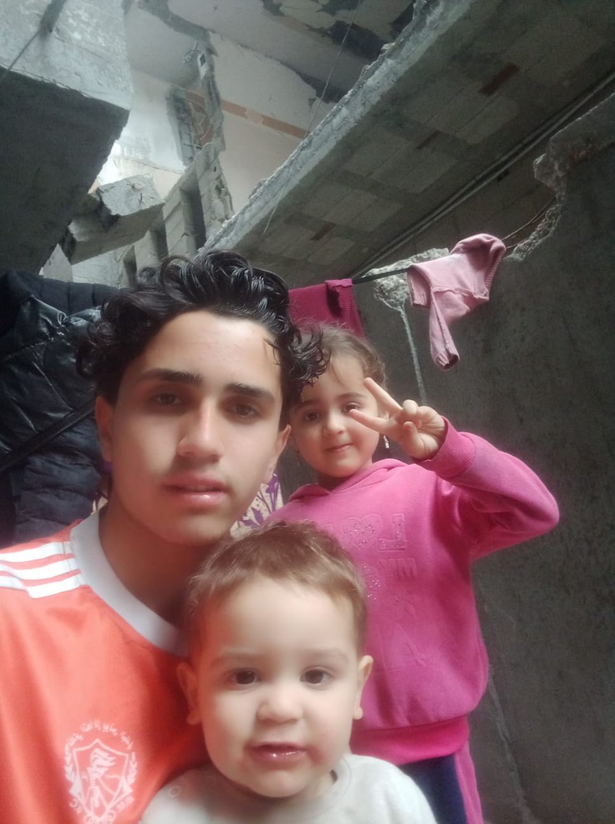 If you see this answer, comment with a dot. 🍉🙏

Help my family if you can 🙏
gofund.me/a0ac7bdd