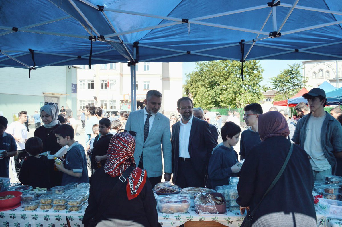 Kartal İlçe Millî Eğitim Müdürlüğü (@kartalmem) on Twitter photo ŞEHİT KORAY KARACA ANADOLU İMAM HATİP LİSESİ'NDE GAZZE YARARINA KERMES DÜZENLENDİ.
kartal.meb.gov.tr/www/sehit-kora…
<a href="/istanbulilmem/">İstanbul İl Millî Eğitim Müdürlüğü</a>
<a href="/MucahitYentur/">Murat Mücahit Yentür</a>
<a href="/kiracmustafa80/">Mustafa Kıraç</a> ŞEHİT KORAY KARACA ANADOLU İMAM HATİP LİSESİ'NDE GAZZE YARARINA KERMES DÜZENLENDİ.
kartal.meb.gov.tr/www/sehit-kora…
<a href="/istanbulilmem/">İstanbul İl Millî Eğitim Müdürlüğü</a>
<a href="/MucahitYentur/">Murat Mücahit Yentür</a>
<a href="/kiracmustafa80/">Mustafa Kıraç</a>