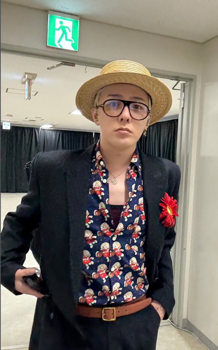 新品 G-DRAGON 大阪 HOODLE TIEDYE フーディー タイダイ ⃝ᴥ)⃝ฅ ♡⃛